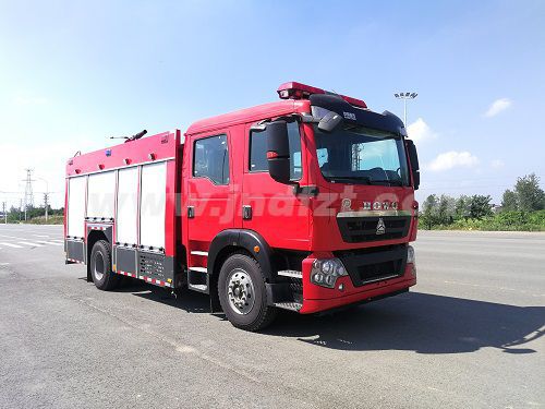 江特牌JDF5160GXFPM60/Z6型泡沫消防車