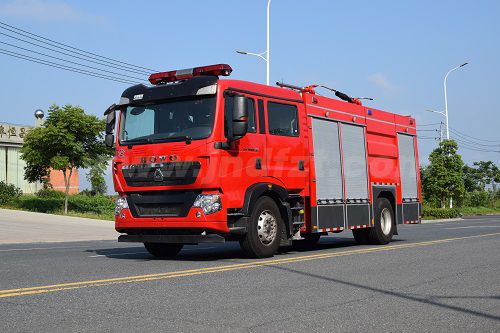 江特牌JDF5190GXFGL70/Z6型干粉水聯用消防車